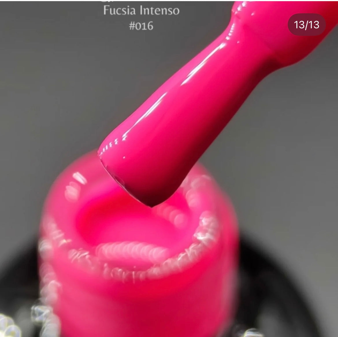 Fucsia intenso 016 Ángela bresciano