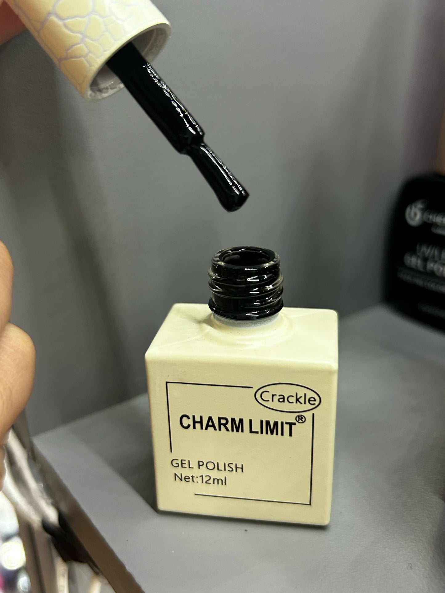 Charm limit craquelado 02