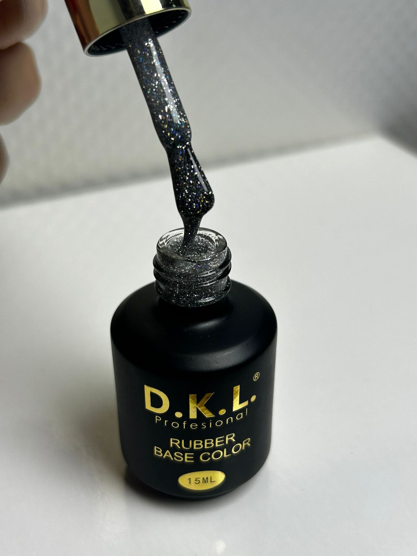 Base rubber DKL 024