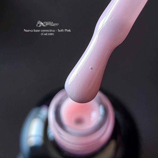 Base correctiva Soft Pink Ángela bresciano