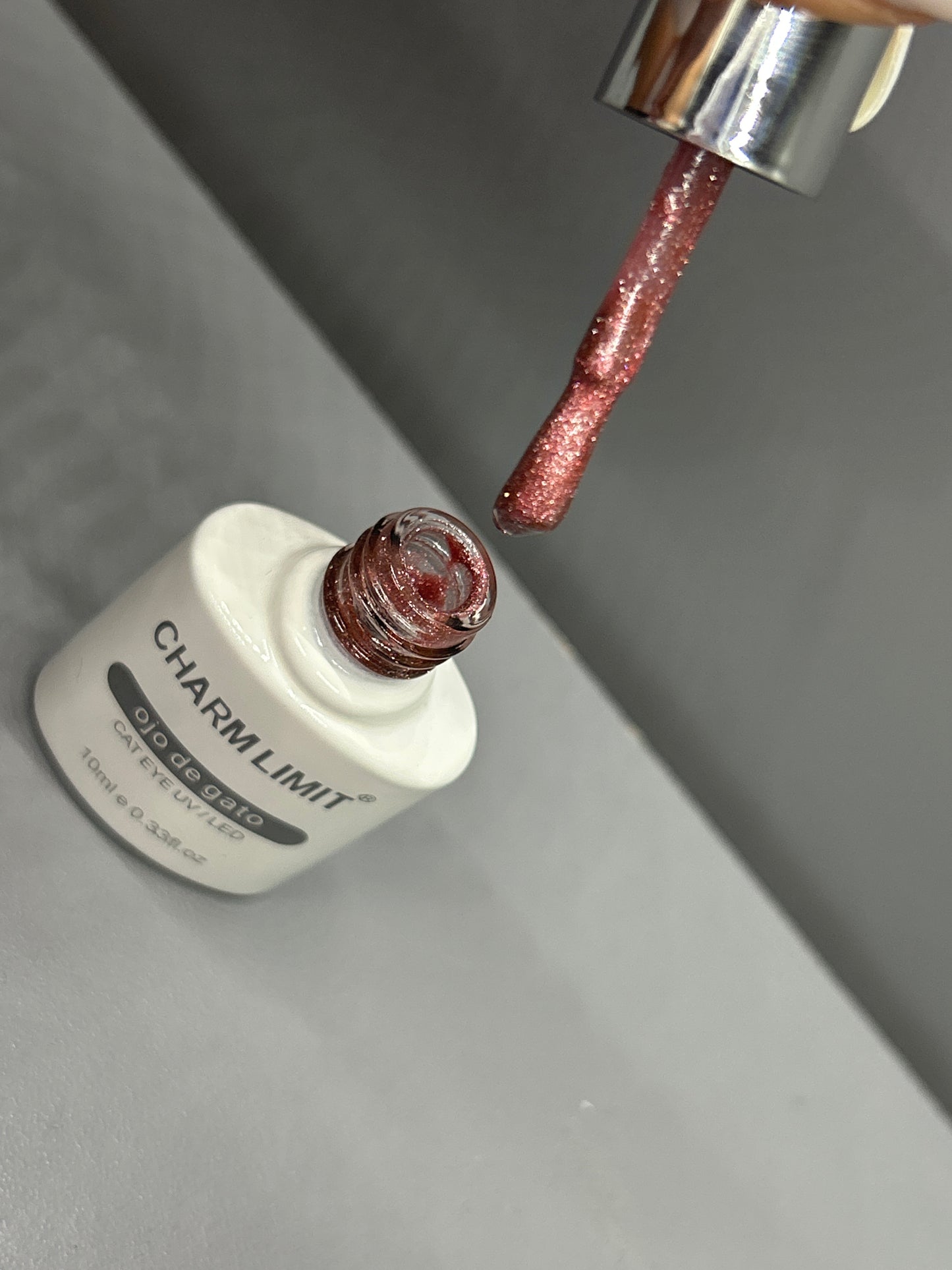 Charm limit ojo de gato 07