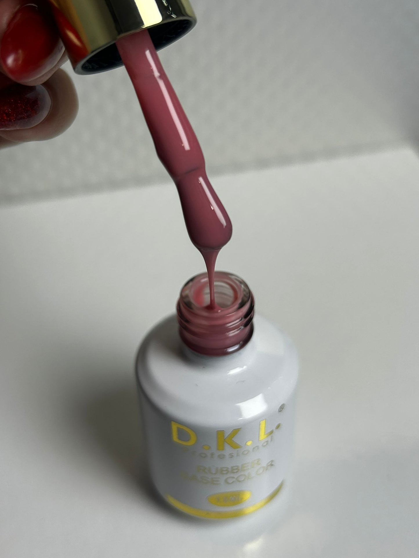 Base rubber DKL 055