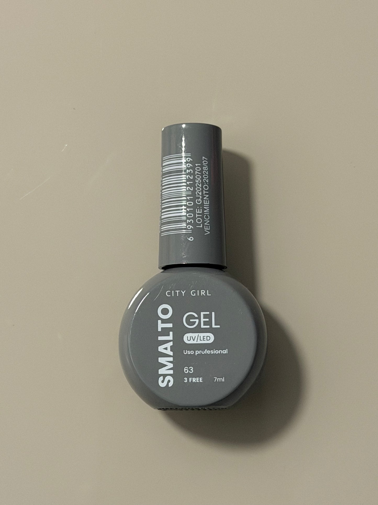 Esmalte city girl 63 -7ml