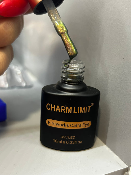 Fireworks Cat Eyes CHARM LIMIT 01