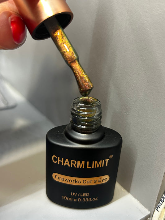 Fireworks Cat Eyes CHARM LIMIT 02