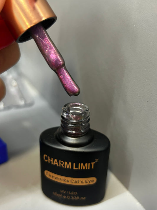 Fireworks Cat Eyes CHARM LIMIT 04