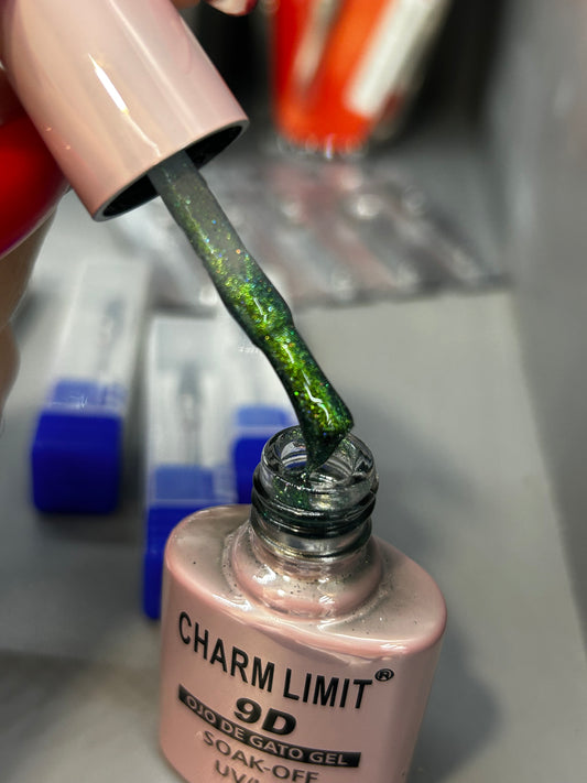 Charm limit 9D ojo de gato 31